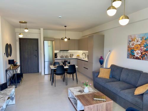 EVA Luxury Apartment