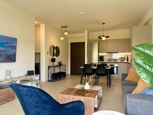 EVA Luxury Apartment