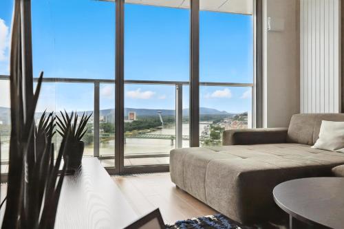 Foto Premium Suite, RIVER & OLD TOWN VIEW,FREE PARKING 4