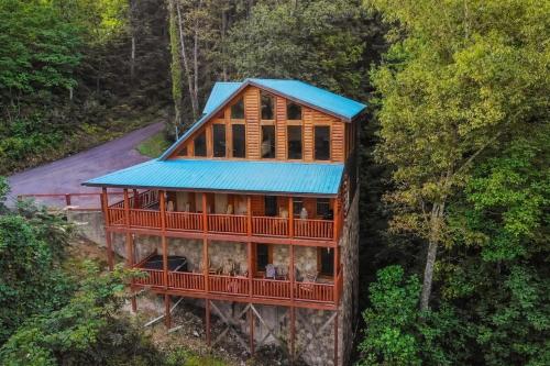 The Circle Of Life, Hot Tub, Theater Room, 560 FREE tickets each paid day photo 64