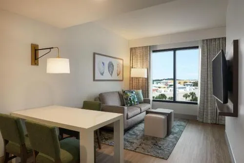Embassy Suites By Hilton Panama City Beach Resort photo 3