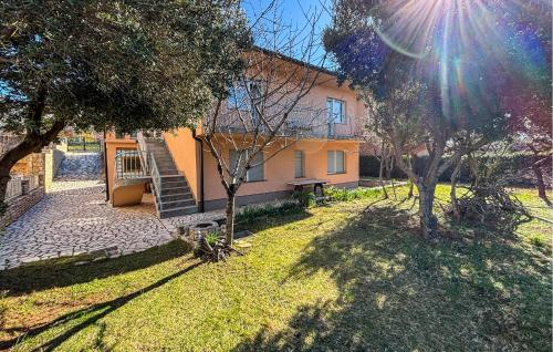 3 Bedroom Pet Friendly Apartment In Senj