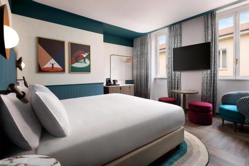 Puccini Hotel Milan, Tapestry Collection By Hilton