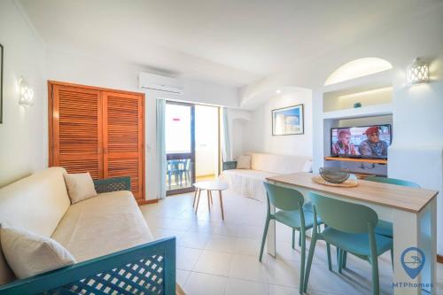 Bela Vista by MTPhomes