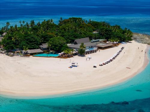 Beachcomber Island Resort