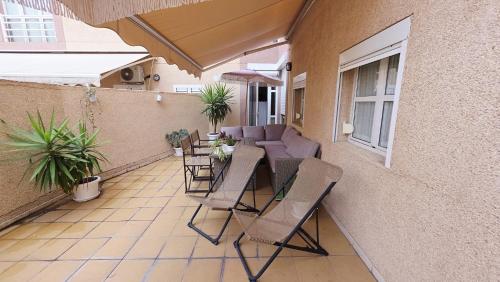 Casa MOLINA con TERRAZA al lado de la playa
