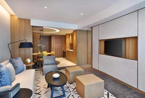 DoubleTree by Hilton Dubai - Business Bay — Photo of the whole room