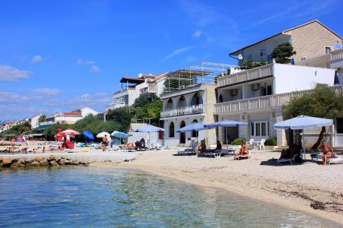 Apartments by the sea Podstrana, Split - 6113