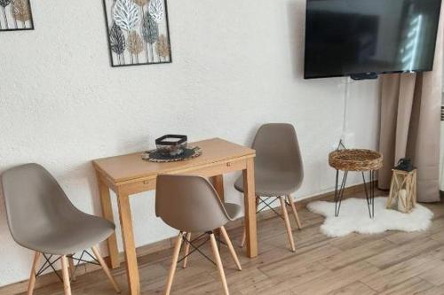 Apartments with parking space Rovinj - 24972