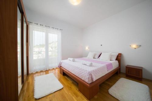 Apartments with WiFi Podstrana, Split - 25097