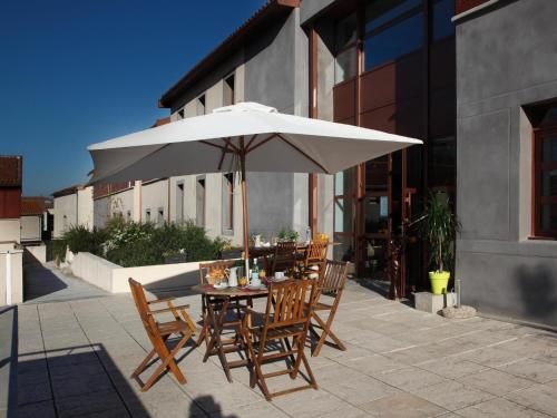 Res La Barbacane, Carcassonne, apartment for 4 pers