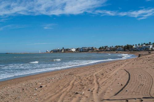 Apartamento con acceso a la playa