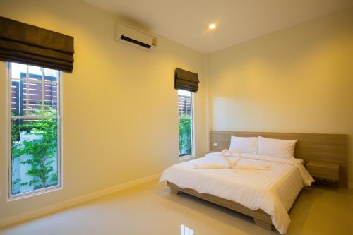 Postel nebo postele na pokoji v ubytování Luxury House in Hua Hin
