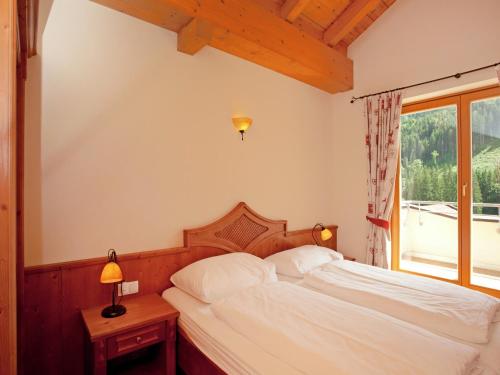 Chalet in Saalbach near Ski Lift