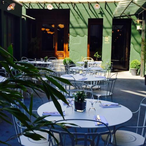 Εστιατόριο ή άλλο μέρος για φαγητό στο Urban Style Hotel des Carmes