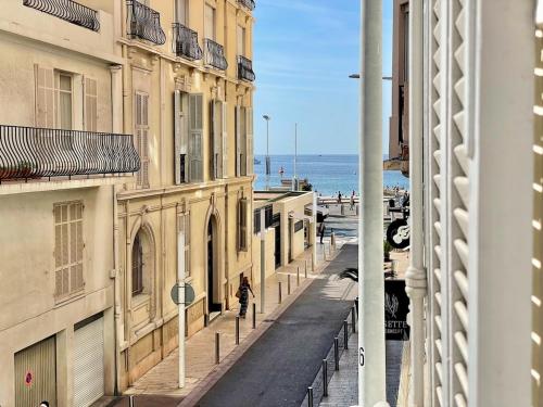 Vue mer, proche croisette et palais des festivals