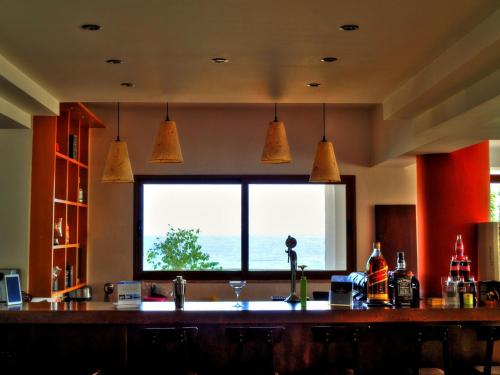 Gallery image of Maranton Beach Hotel in Koinyra