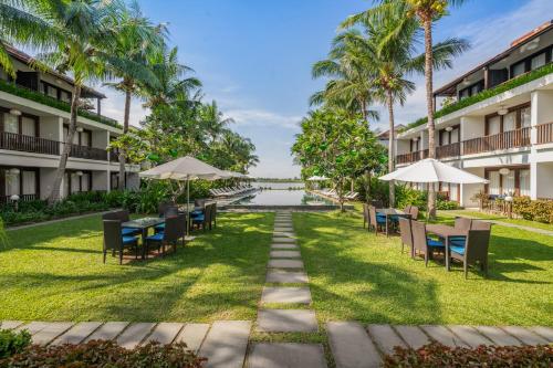 Emerald Hoi An Riverside Resort — Swimming pool