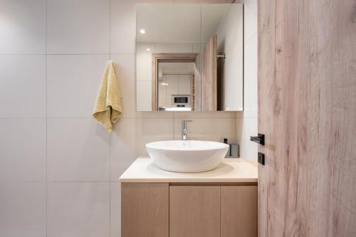 Luma Coast - Modern Stay in Kos - Walk to the Sea