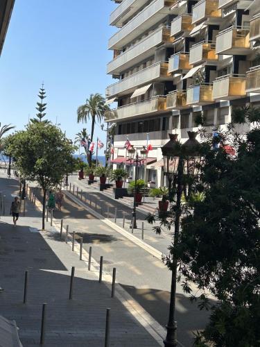 Beachside Chic Studio - Carré d'Or - Central Nice