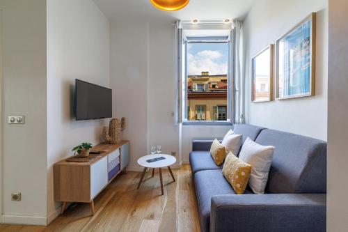 Cozy Studio in Nice Harbor - Garibaldi Square