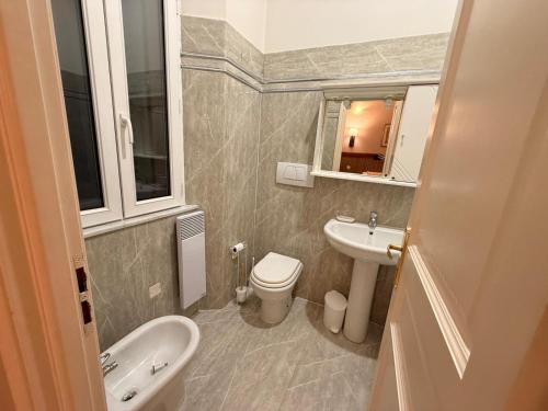 Sea View 2BR 2BA - 4 min Palais - Ideal Cannes Film Festival Stay photo 15