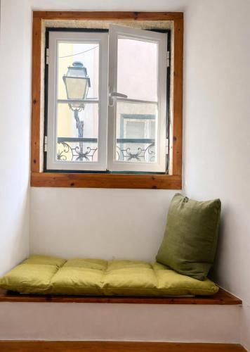 Spacious studio Quiet home 536Mbps Internet