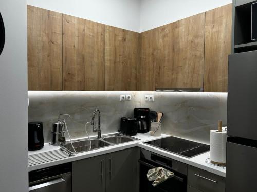 Hephaestus by Heloni Apartments