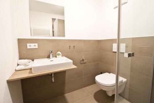 Ένα μπάνιο στο Green Guest House