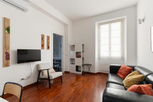 GuestHost - Comfy Terrazza Farini Apt in Derganino