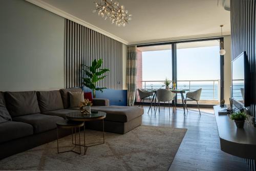 Luxury Apartment With Jacuzzi