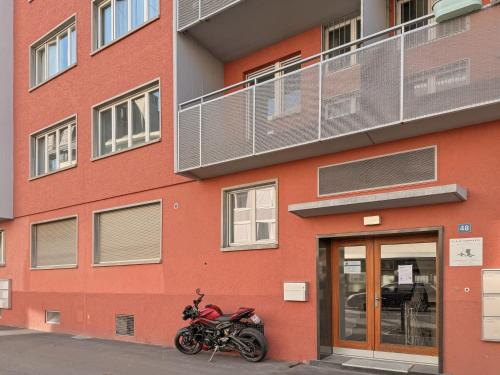 Cozy 1BR near lake with balcony - Mill 422