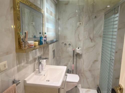 شركه Eden viaggio قريه كريس خليج نعمه