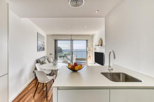 Infinity pool and sea views, Canyelles Mar 1D