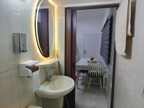 Bany a Small house