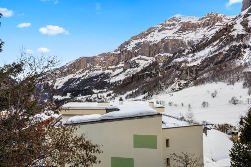 Studio cosy à 5 min à pied des bains avec parking