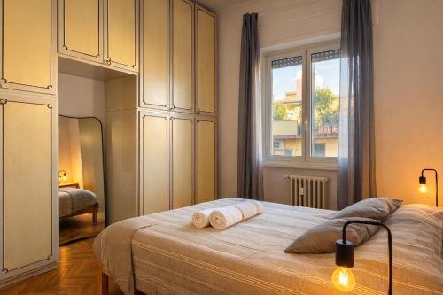 3 Bedrooms separate 1 Min Walk From Brera, 15 Min Duomo