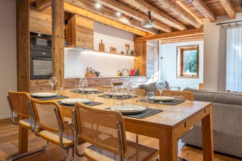 Pretty loft with view of Mont Blanc & glacier