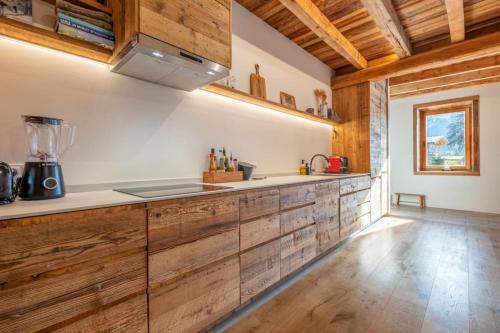 Pretty loft with view of Mont Blanc & glacier