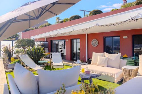 Green Hill Appartement à Nice Terrasse 130m2, Vue panoramique, Piscine, Parking Privé, Climatisation, WiFi