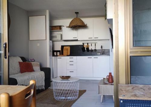 bohème chic vue marina Piscine et parking privé