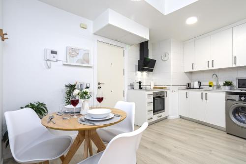 -MalagaSunApts-TwinSuites Center Bajo8