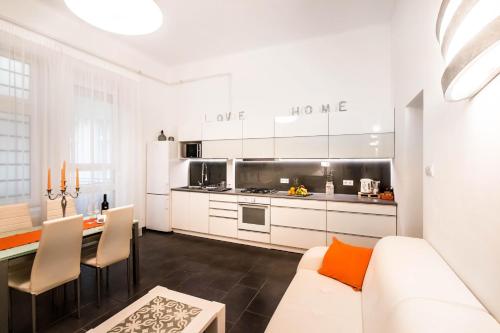Modern home City centre 1055 Budapest, 12 Balaton utca kép - 3