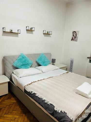 B&B Front Metro Lucania
