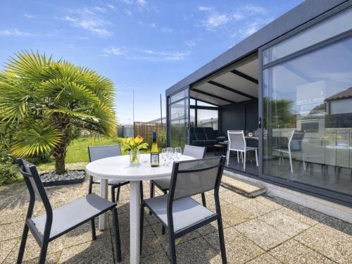 Holiday Home Les Rochers du Roi by Interhome