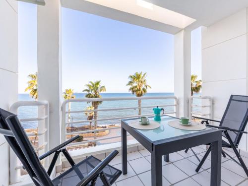 Apartment El Faro II by Interhome