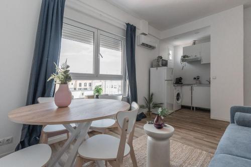 Bright duplex - 3 Bdrs 2 Baths - Chamberí