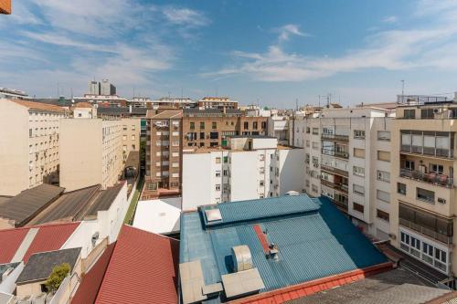 Bright duplex - 3 Bdrs 2 Baths - Chamberí