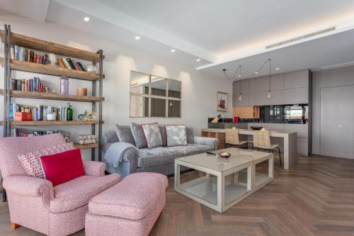 Bright Functional Studio Near Bernabéu