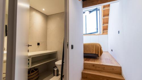 Flow Dreaming Duplex 2BR apartment